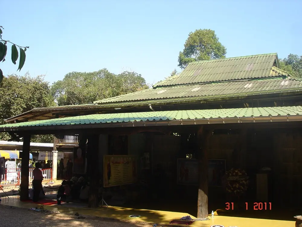 班达森林寺